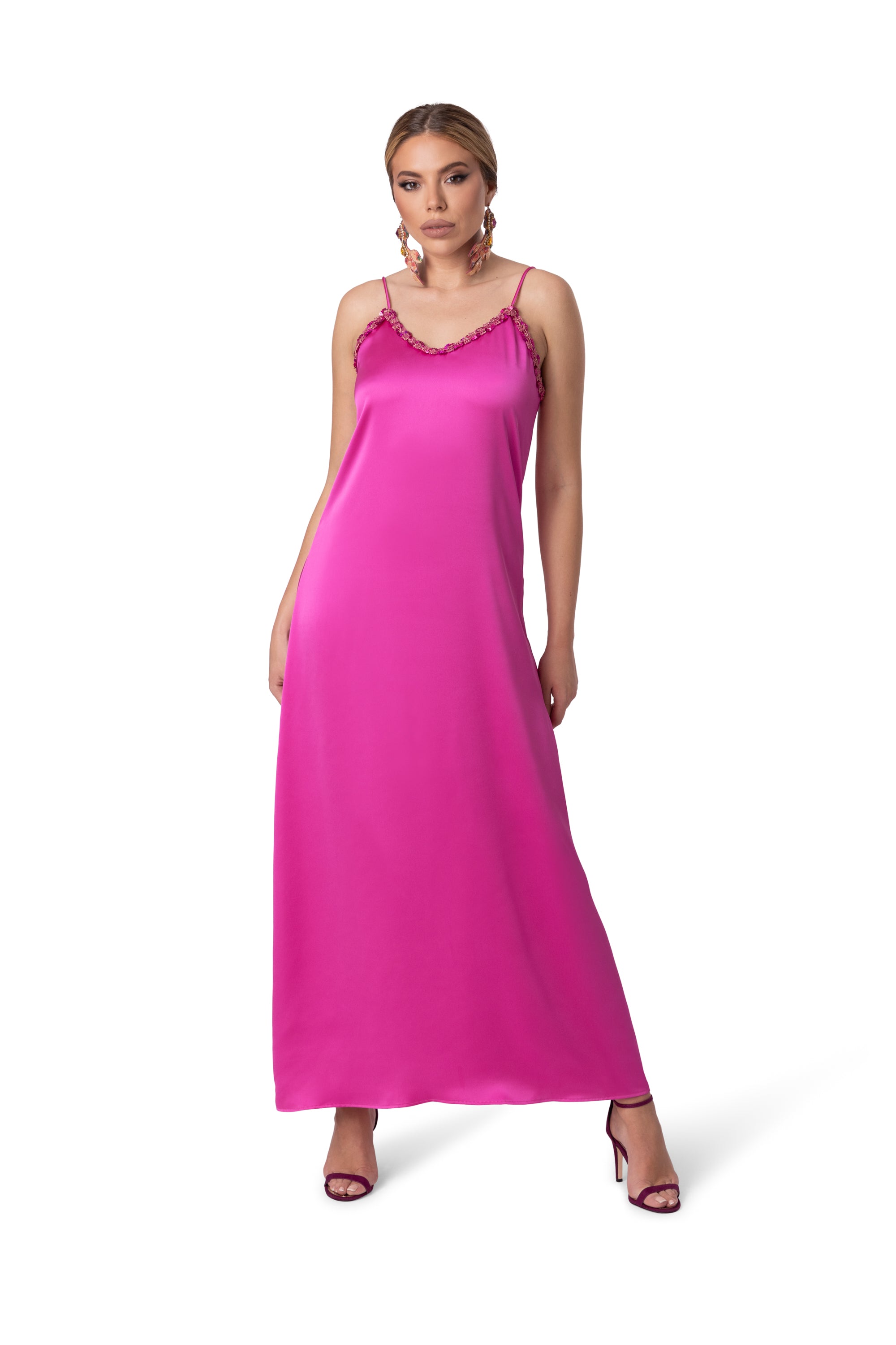 Effortless Slip-On Dress with Vibrant Sequin Trim